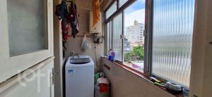 Image 8 - 856934