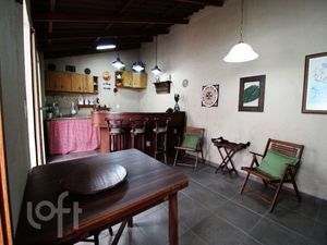 Image 10 - 856958
