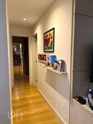 Image 8 - 856965