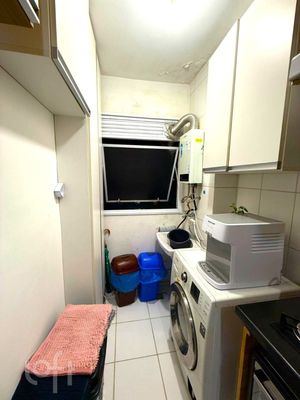 Image 5 - 856965