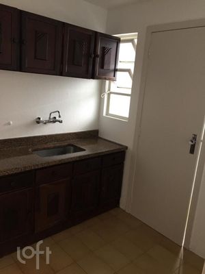 Image 8 - 856991