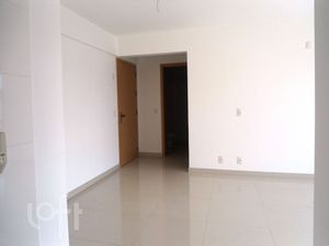 Image 3 - 857096