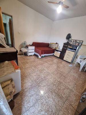 Image 31 - 857105