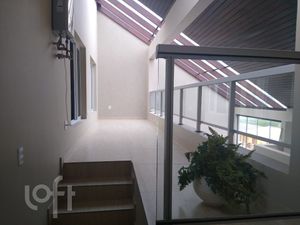 Image 7 - 857110