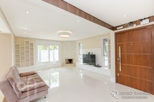 Image 4 - 857131