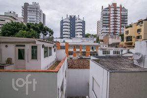 Image 8 - 857138