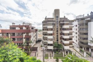 Image 16 - 857216