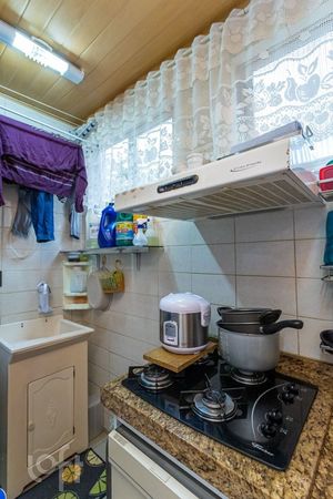 Image 8 - 857221