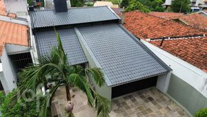 Image 3 - 857311