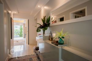 Image 14 - 857311