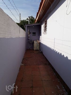 Image 7 - 857337