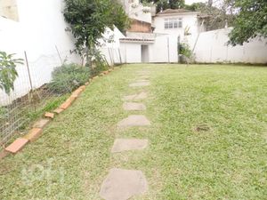 Image 20 - 857340
