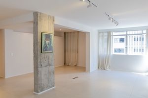 Image 1 - 857367