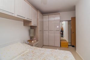 Image 11 - 857369