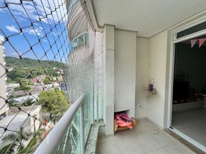 Image 3 - 857392
