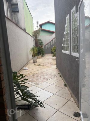 Image 10 - 857437