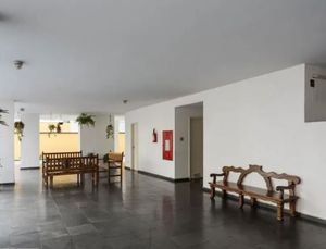 Image 22 - 857438