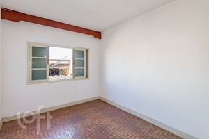 Image 4 - 857486