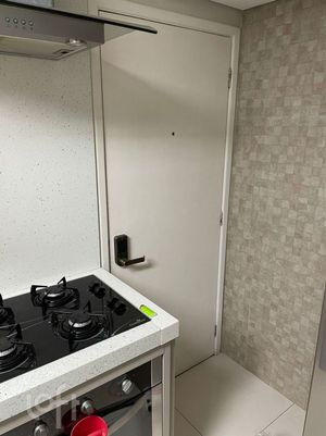 Image 14 - 857493
