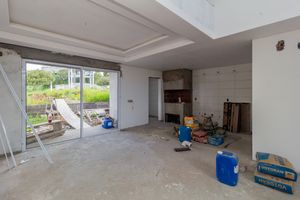 Image 2 - 857545