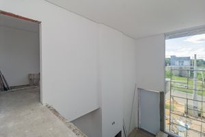 Image 19 - 857545