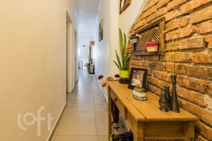 Image 8 - 857554