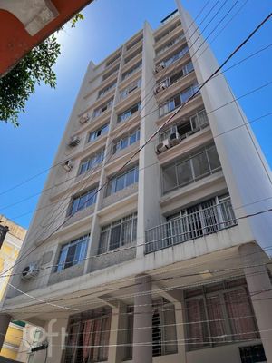 Image 1 - 857582