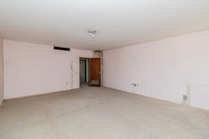 Image 3 - 857599