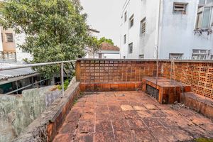 Image 35 - 857599