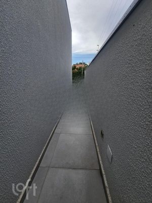 Image 12 - 857623