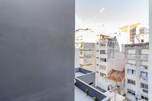 Image 11 - 857643