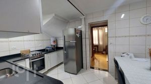 Image 9 - 857646