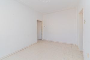 Image 3 - 857700