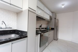 Image 9 - 857702