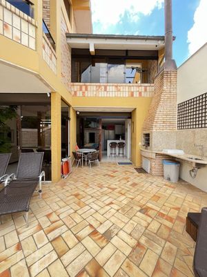 Image 38 - 857735