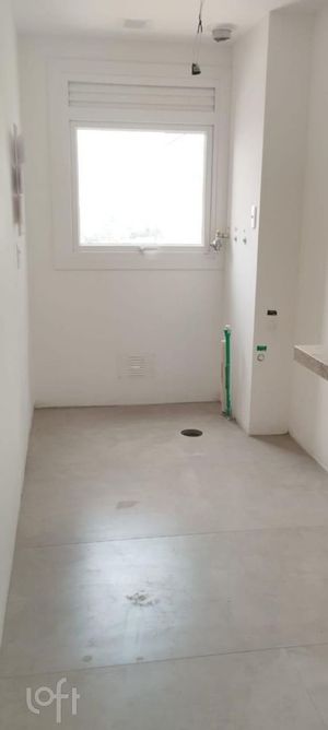 Image 3 - 857738