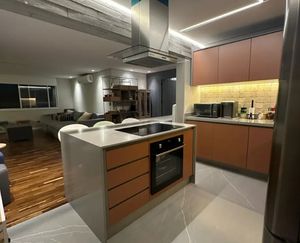 Image 17 - 857772