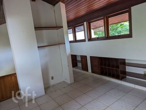 Image 35 - 857801