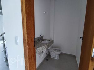 Image 2 - 857842