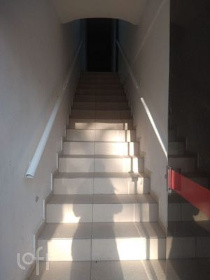 Image 11 - 857852