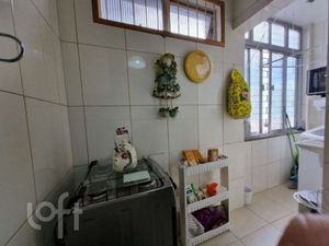 Image 11 - 857873