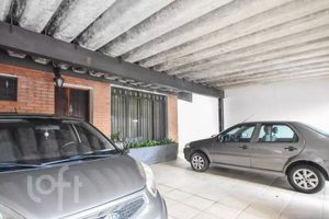 Image 31 - 857876
