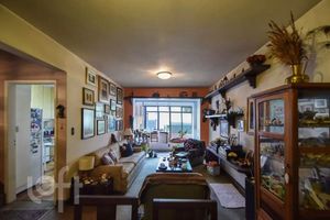 Image 3 - 857876