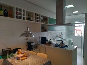 Image 2 - 857877