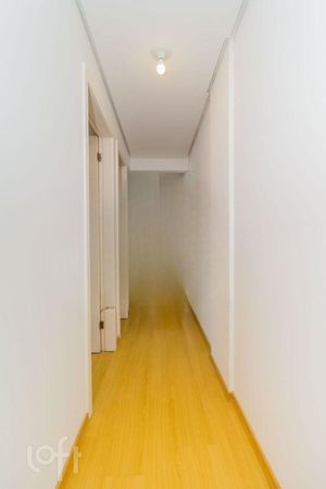 Image 3 - 857881