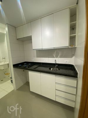 Image 3 - 857885