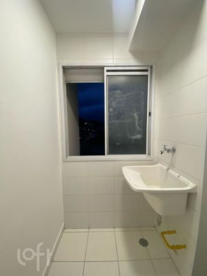 Image 7 - 857885