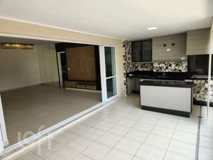 Image 3 - 857889