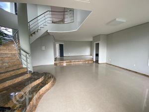 Image 10 - 857904