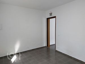 Image 4 - 857917